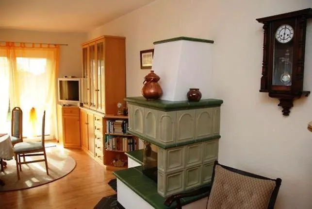 Laatz Kirchdorf (Poel)